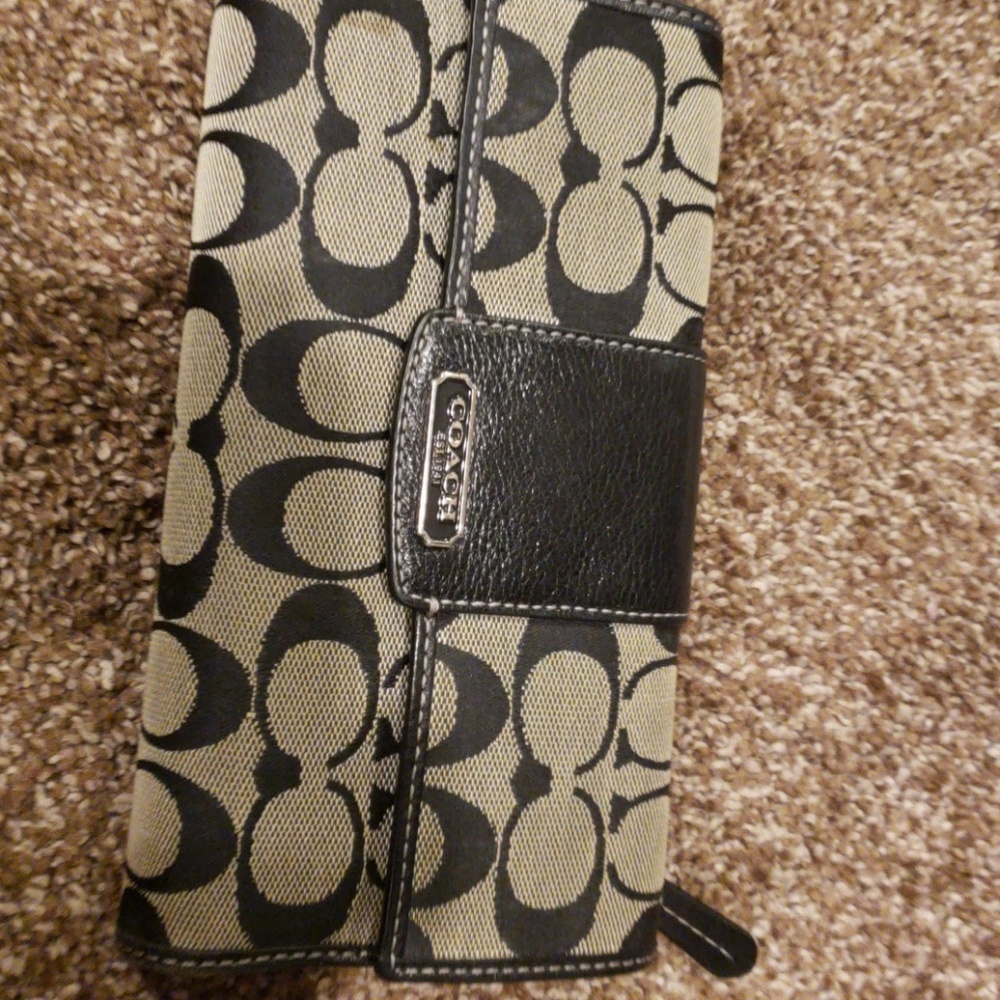 Coach wallet